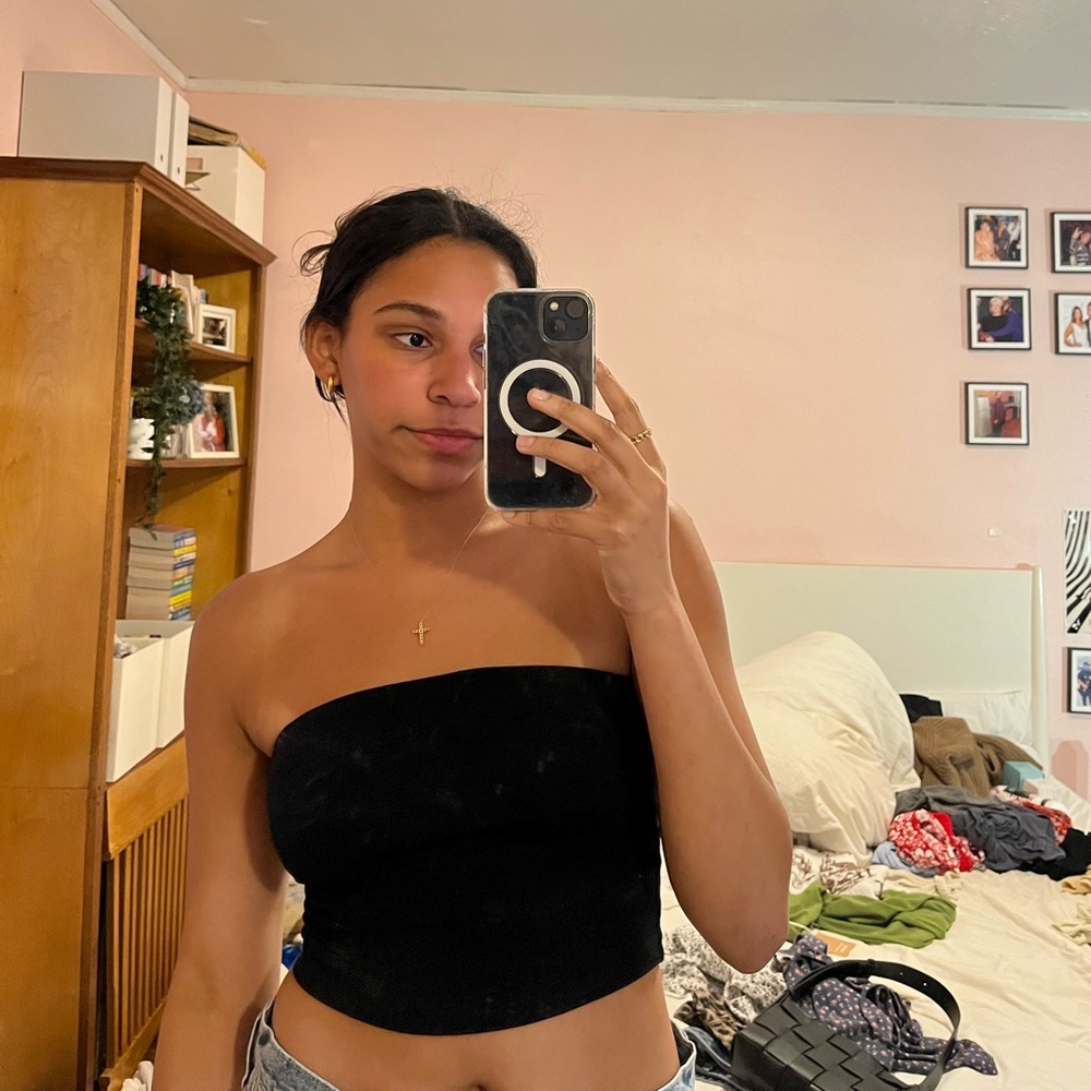 BLACK TUBE TOP IN SIZE SMALL